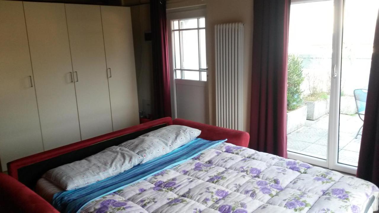 B&B " Guzzi - Inn " Mandello del Lario Exterior photo